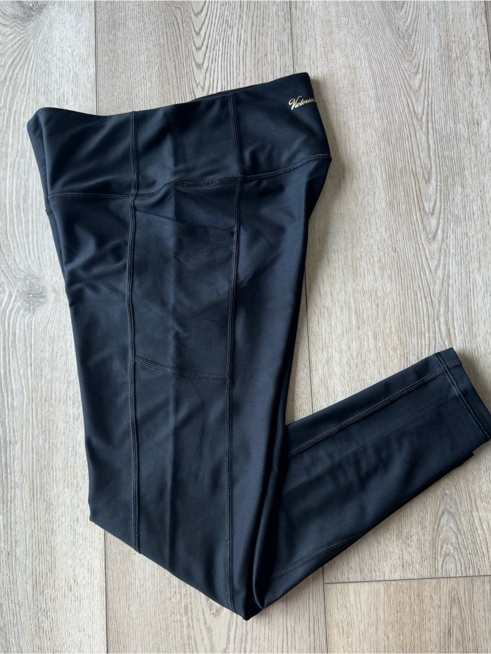 VS Victoria’s Secret Black Pocket Leggings Medium